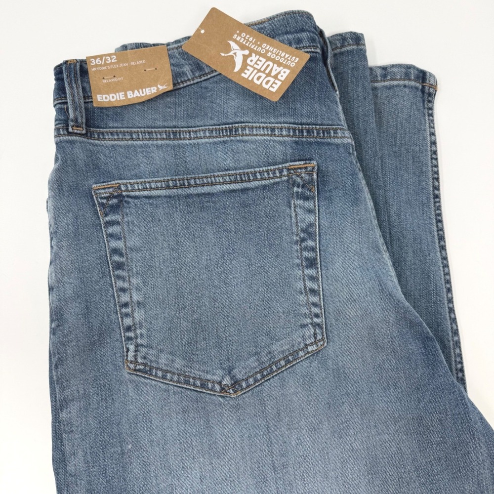 Eddie Bauer Mens 36x32 Mr Eddies Flex Jean Relaxed Fit Medium Wash Blue NEW